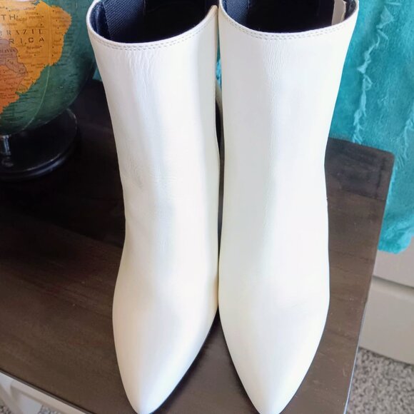 Vince Camuto Leather Booties - Picture 2 of 6